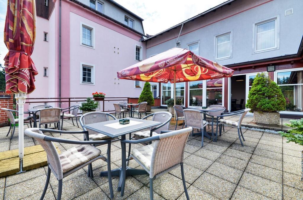 Hotel Filipinum Jablonne nad Orlici Ngoại thất bức ảnh